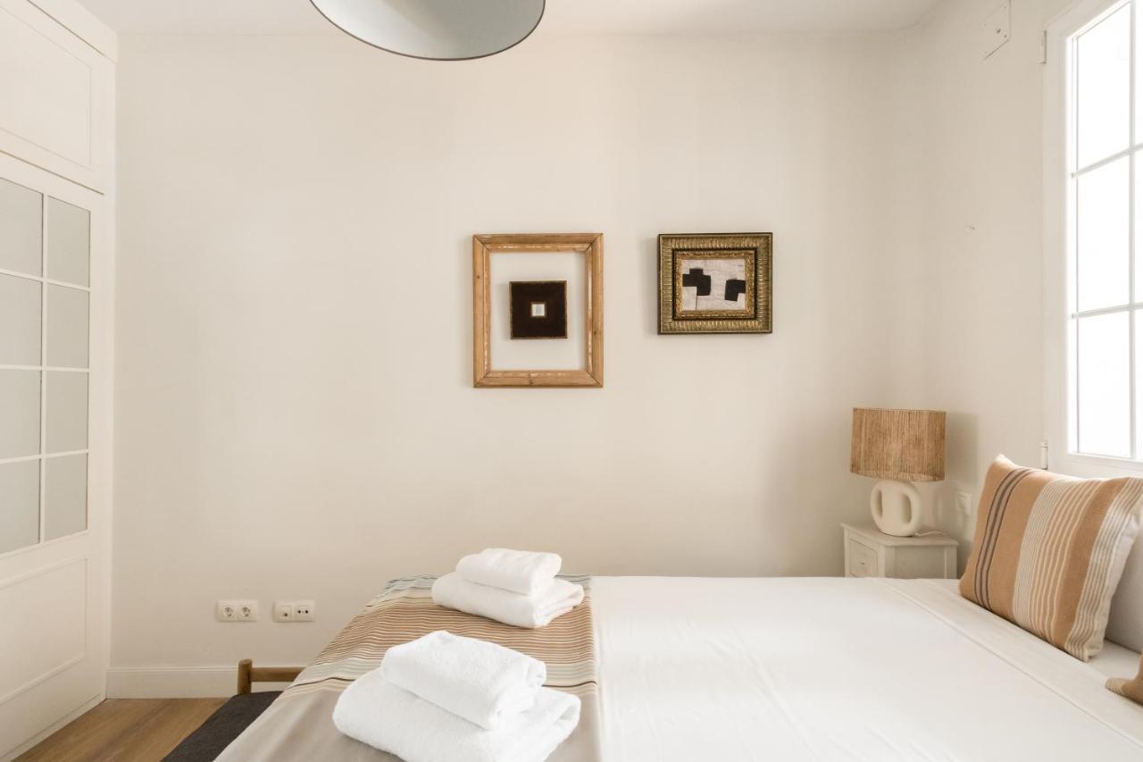 Bright Stylish - 1bedroom 1bathroom - Gran Via Apartment Madrid