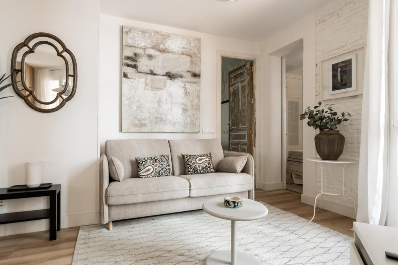Apartment Bright Stylish - 1bedroom 1bathroom - Gran Via Madrid
